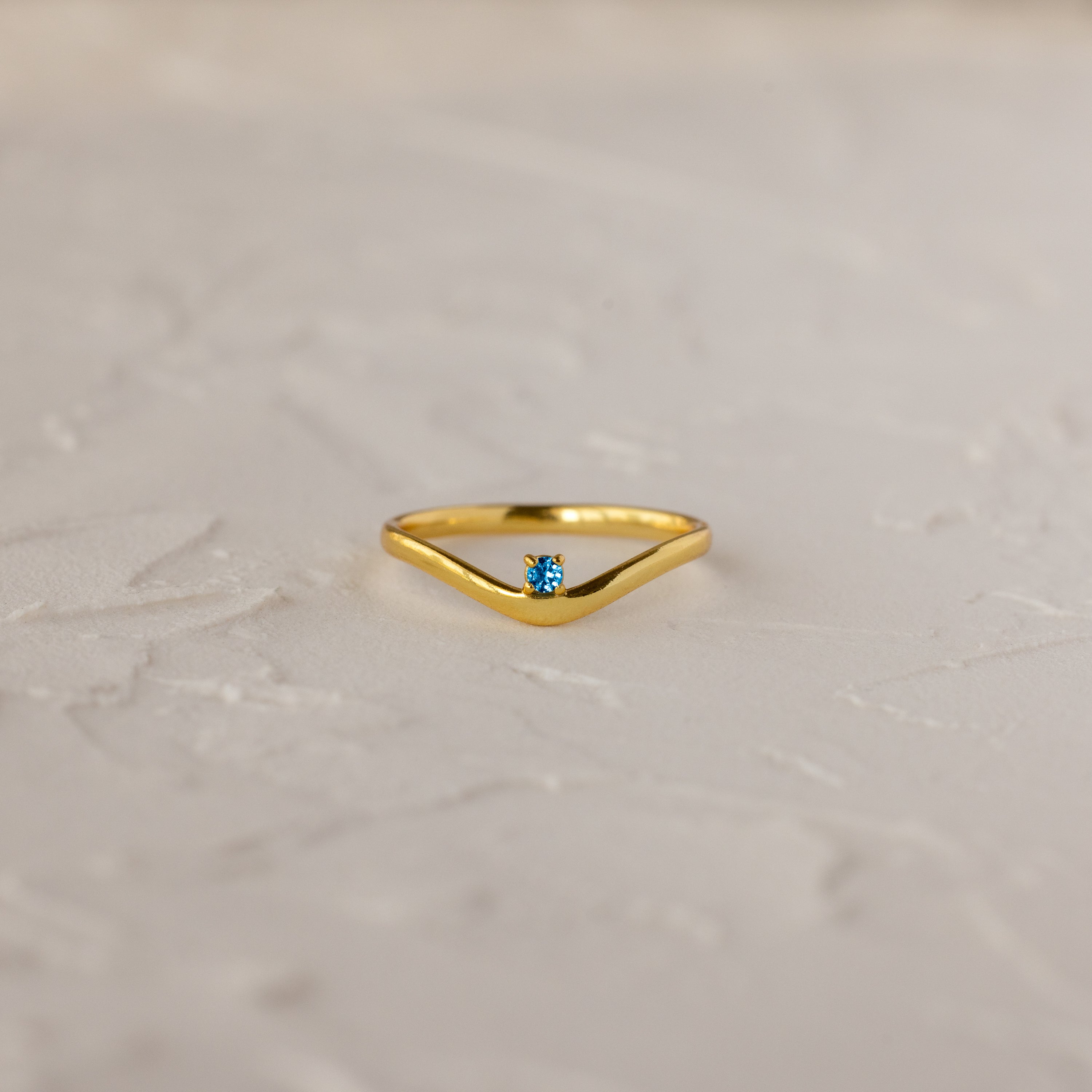 Birthstone Drop Curve Ring