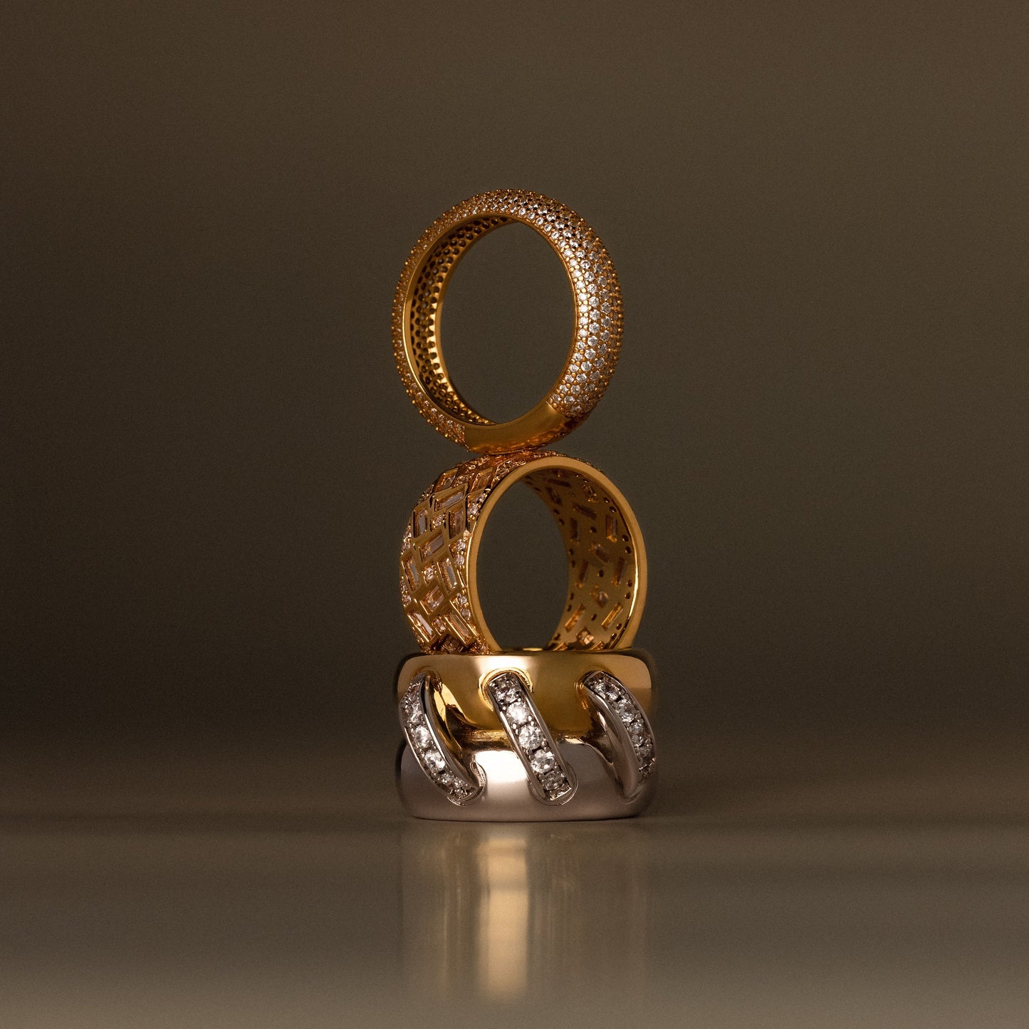 Sculpted Mixed Metal Link Ring