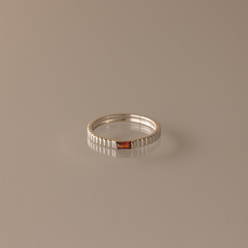 Dainty Ribbed Birthstone Ring