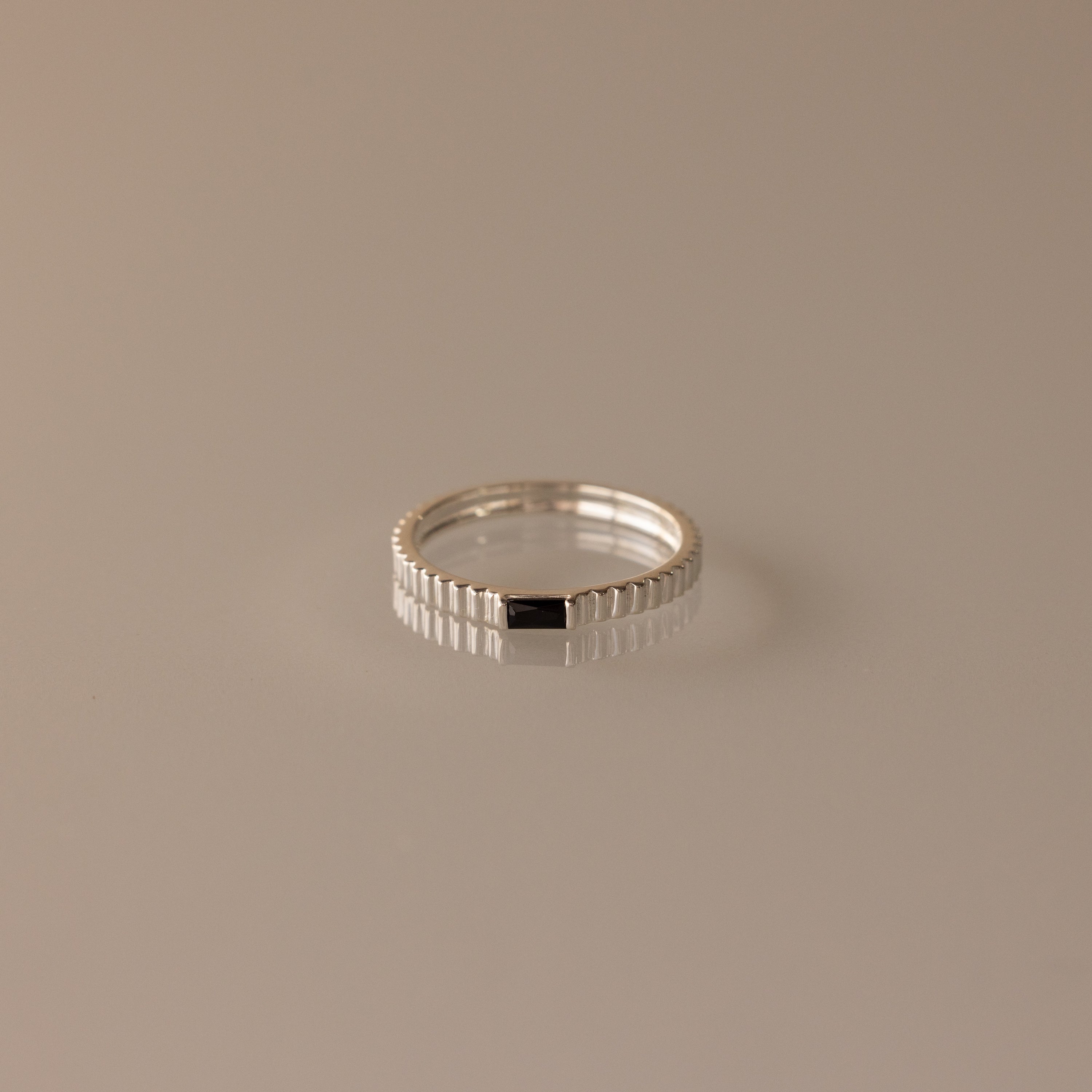 Dainty Ribbed Birthstone Ring