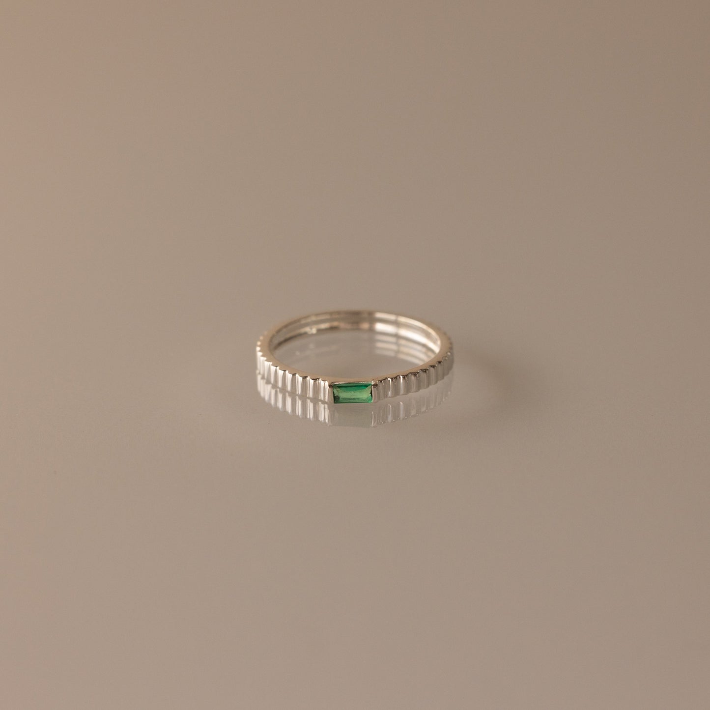 Dainty Ribbed Birthstone Ring