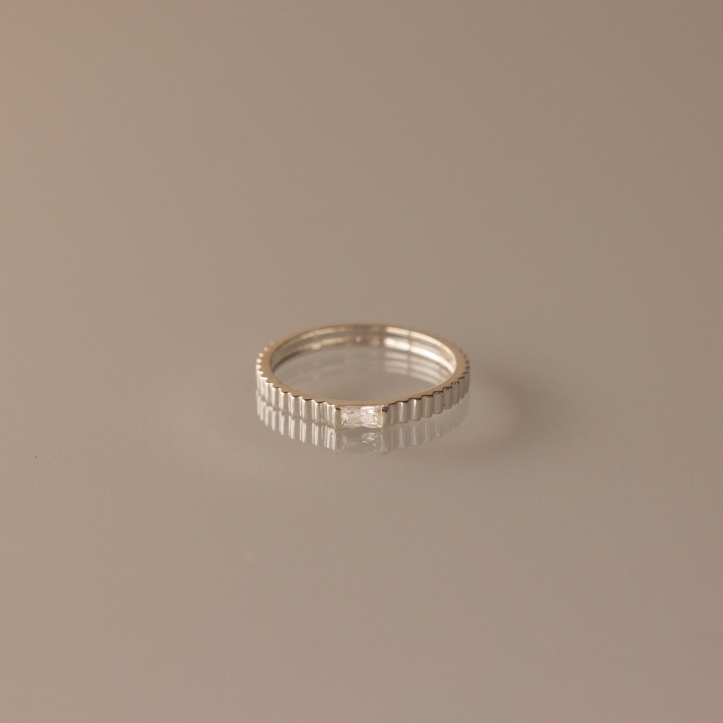 Dainty Ribbed Birthstone Ring