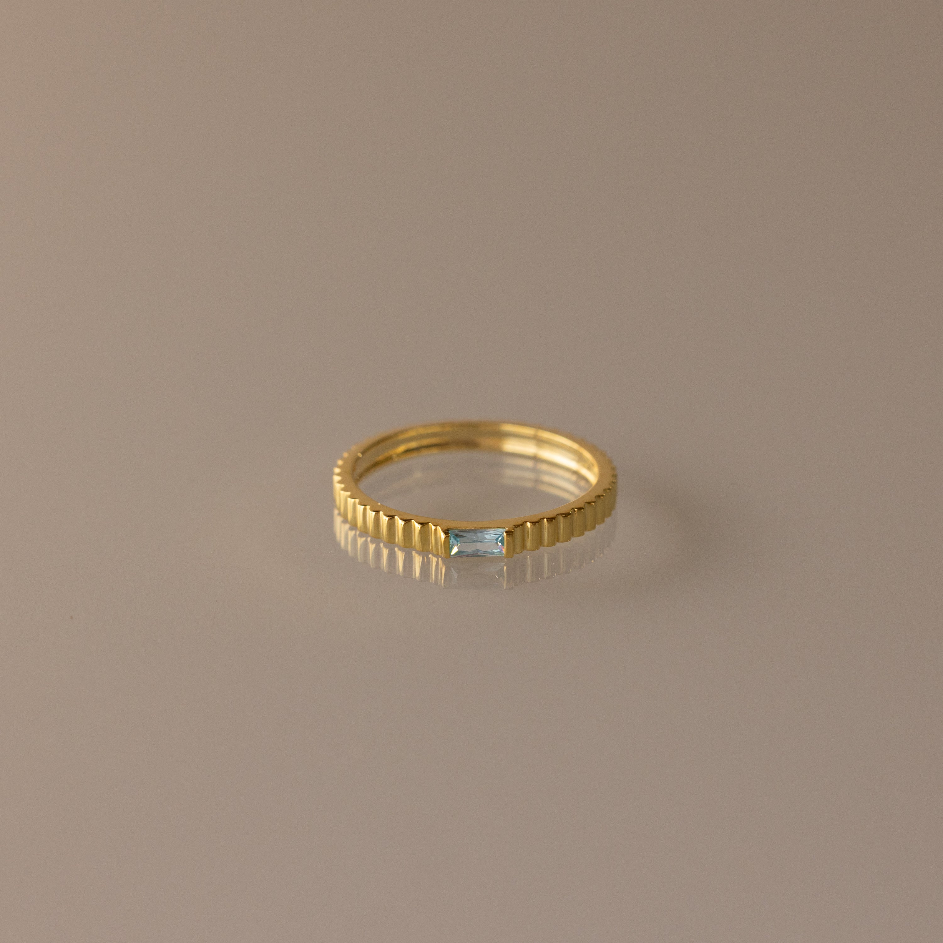 Dainty Ribbed Birthstone Ring