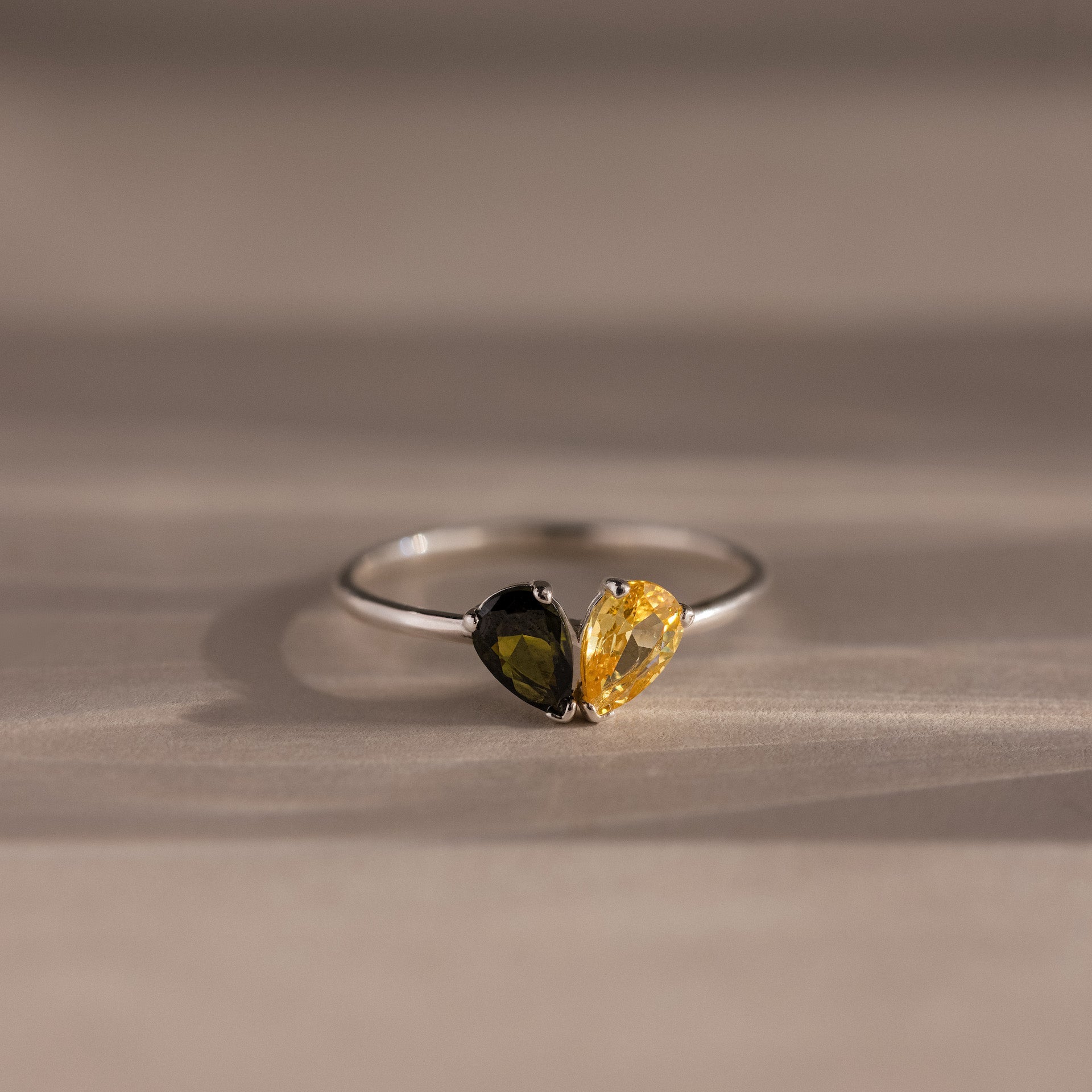 Toi et Moi Teardrop Heart Ring