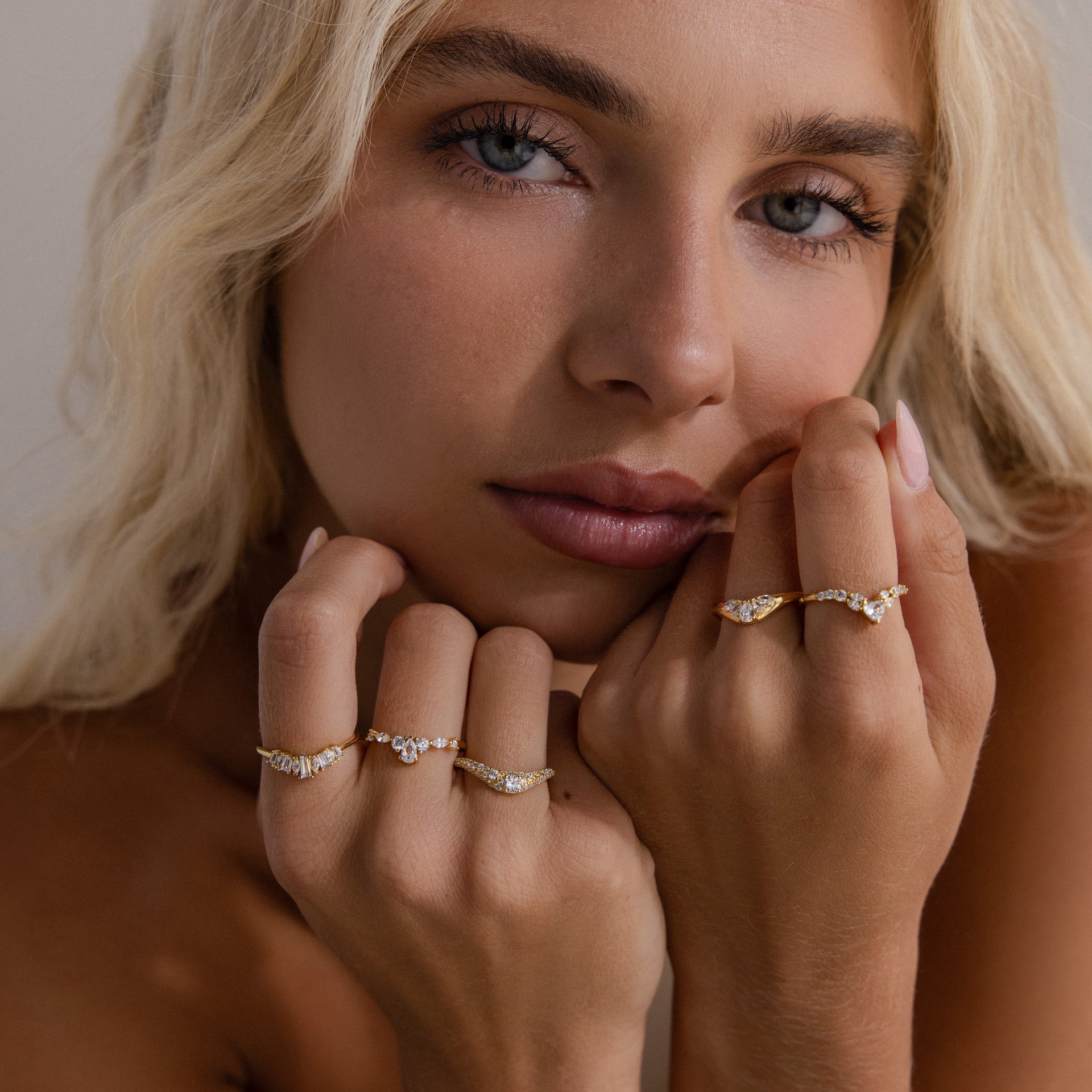 Pave Diamond Curve Ring