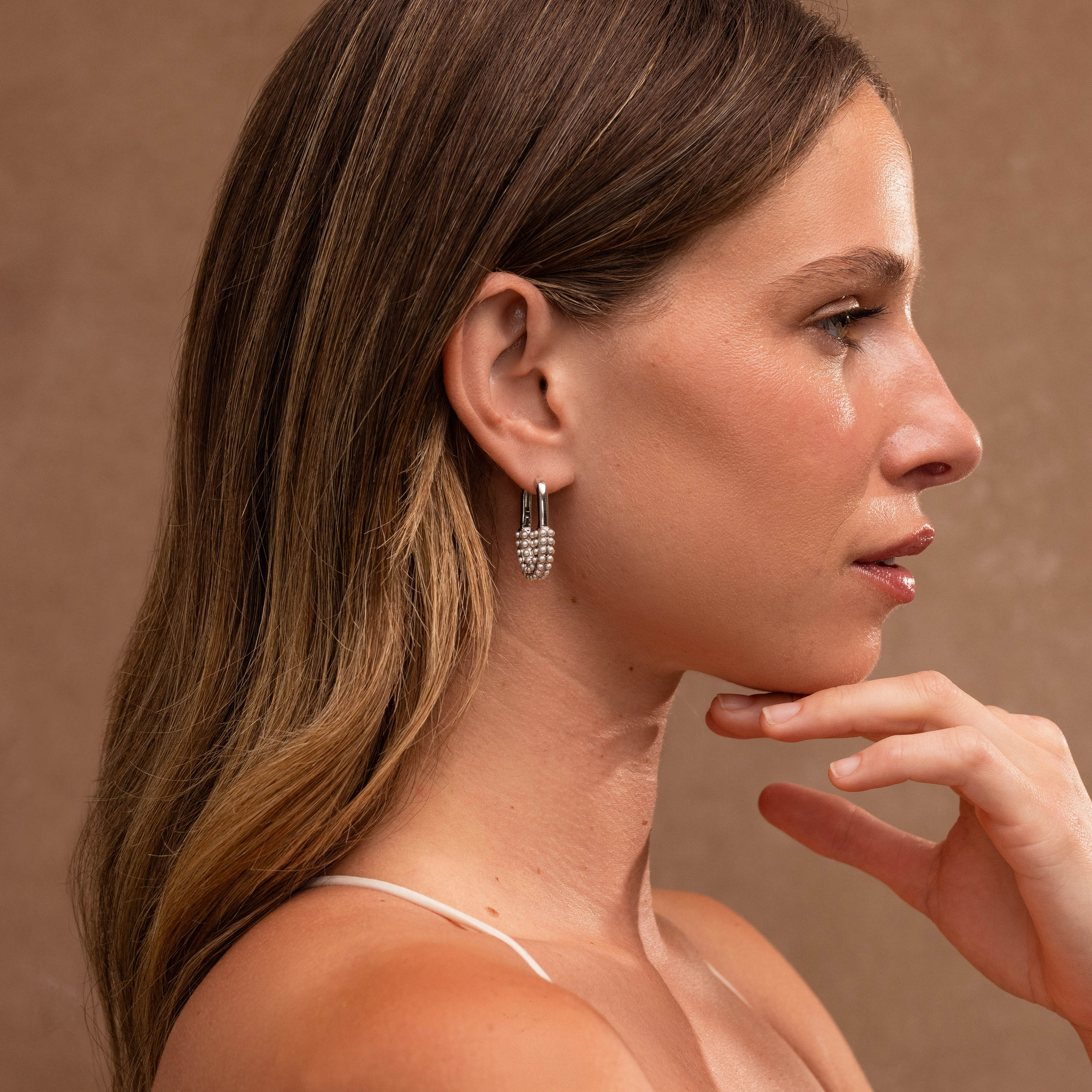 Pearl Cluster Link Hoops