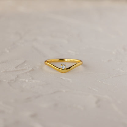 Birthstone Drop Curve Ring
