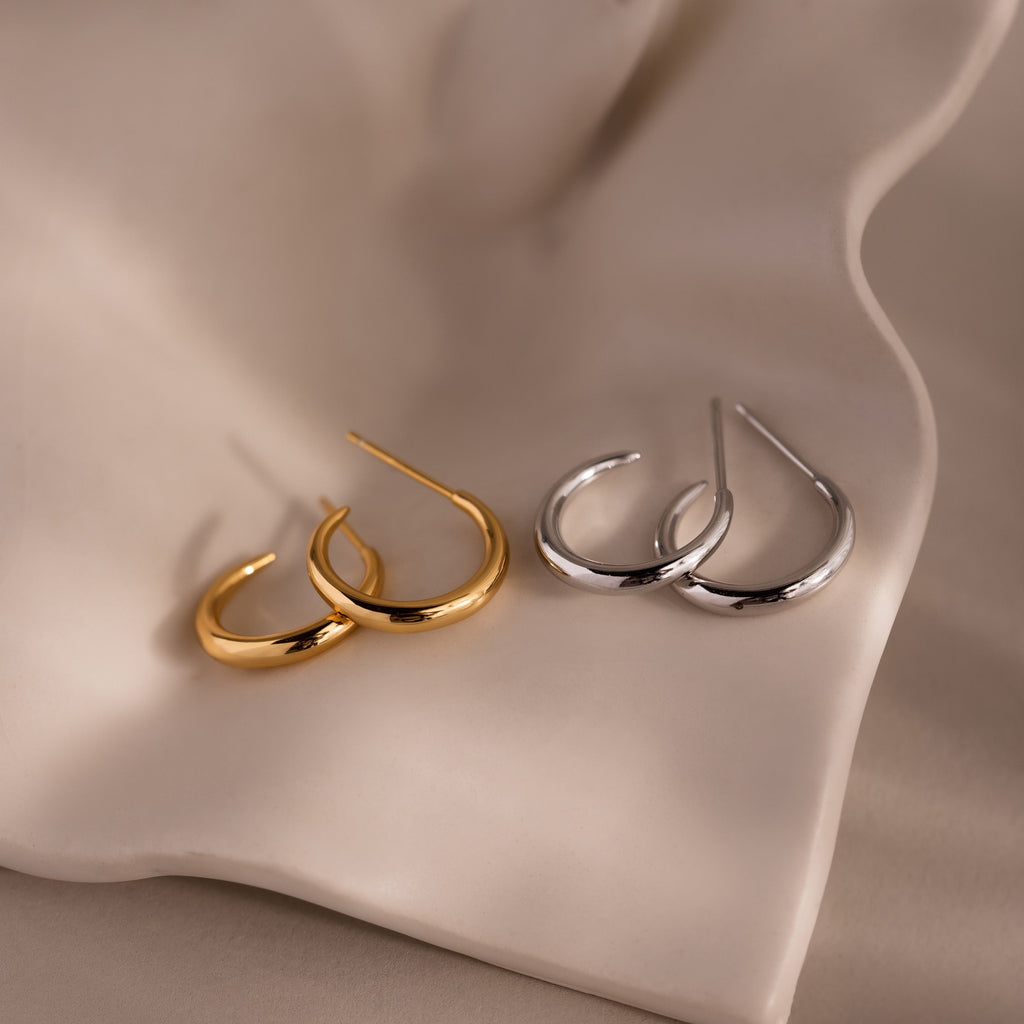 Chloe Hoops