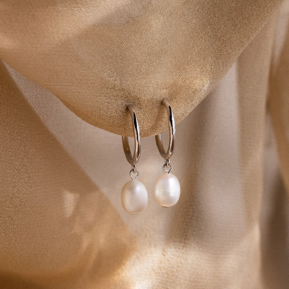 Margot Pearl Hoops