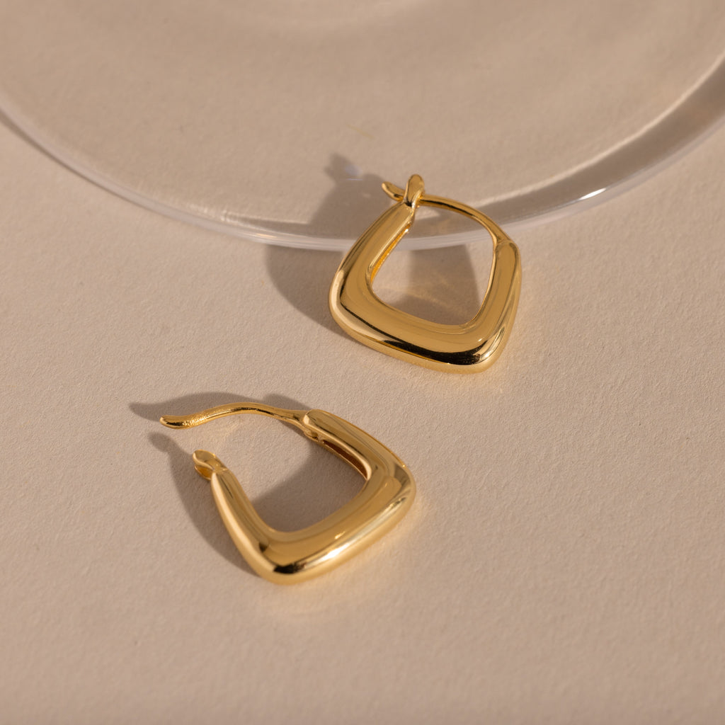 Bold Geometric Hoops