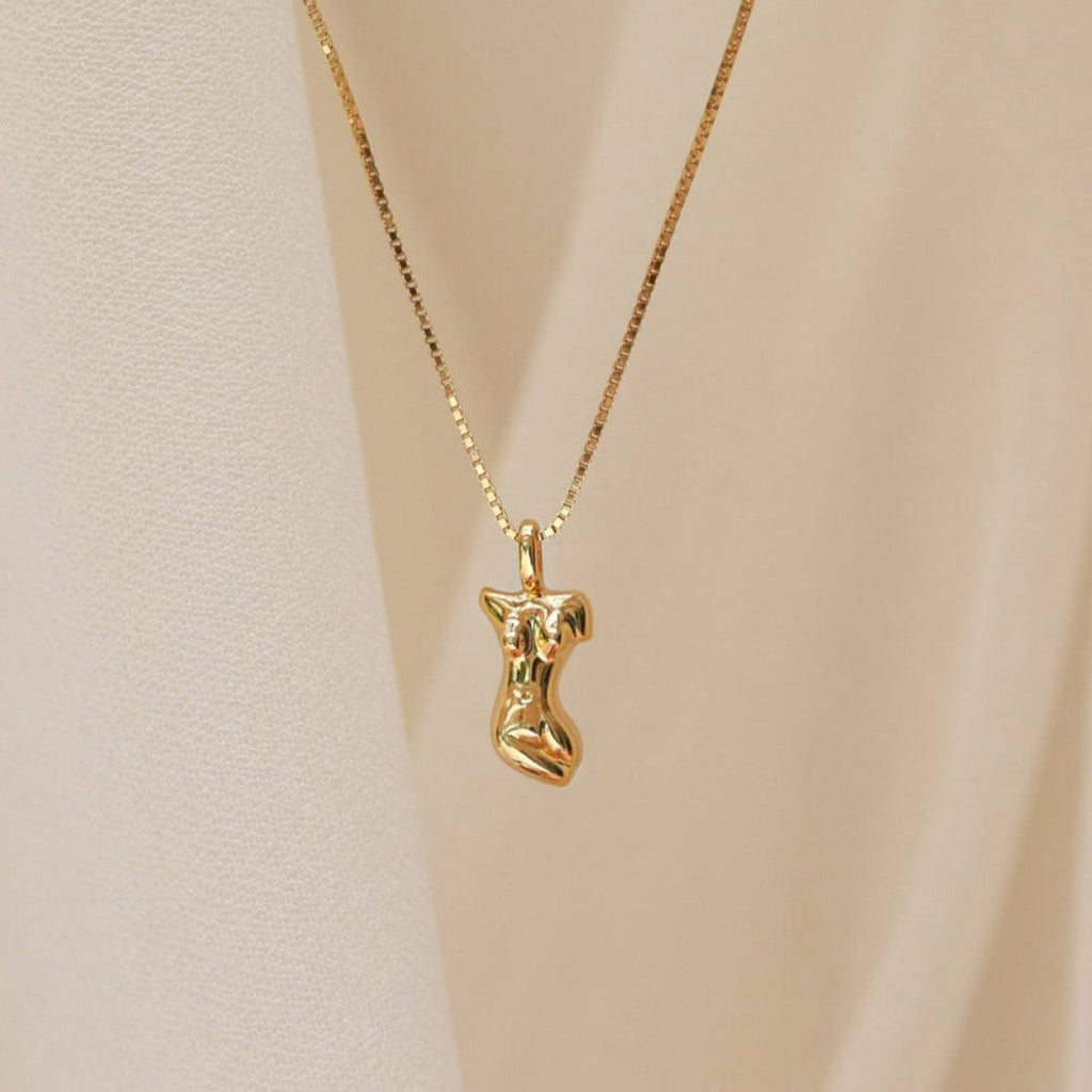 Kinn Body Necklace in 18K Gold