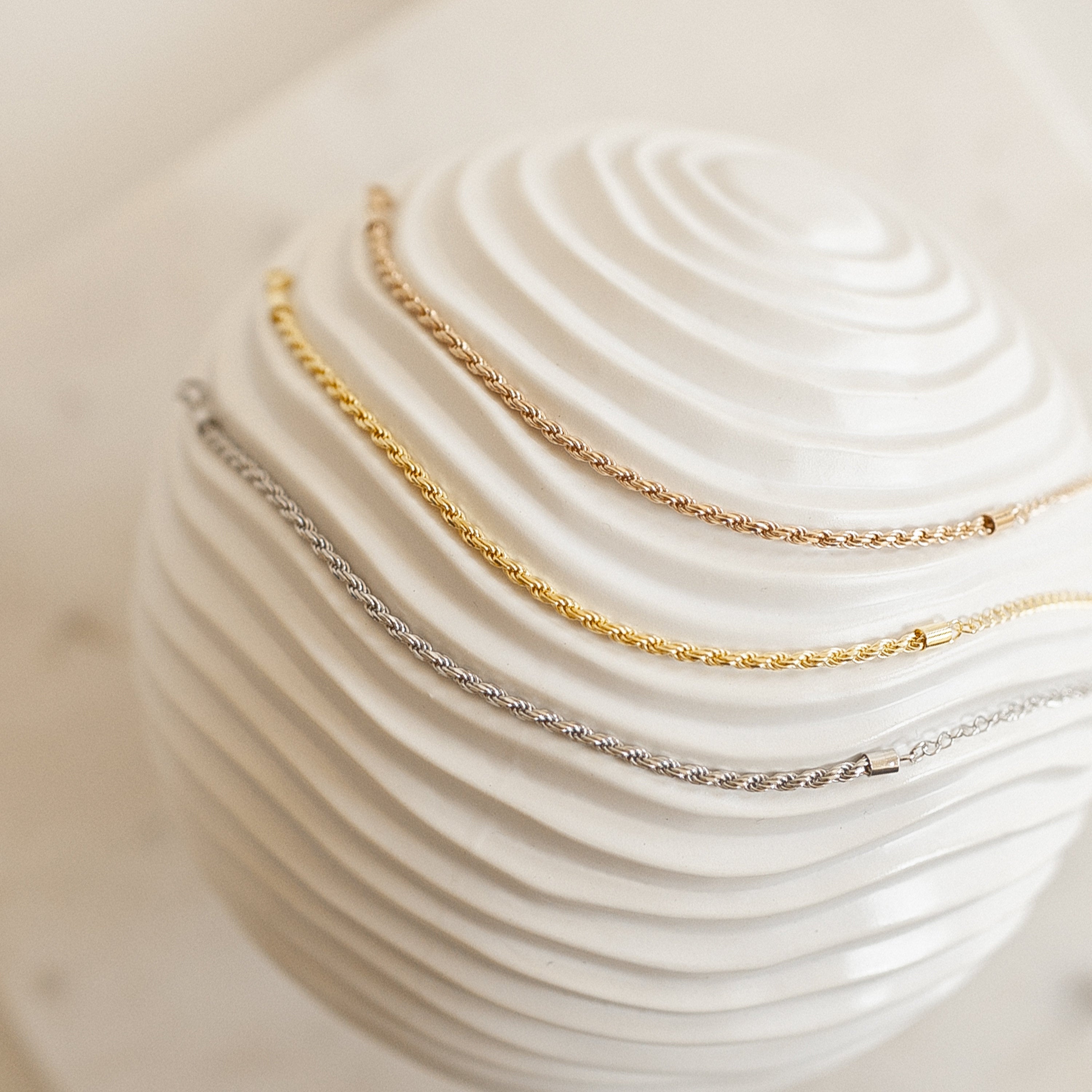 Essential Bracelet Chains
