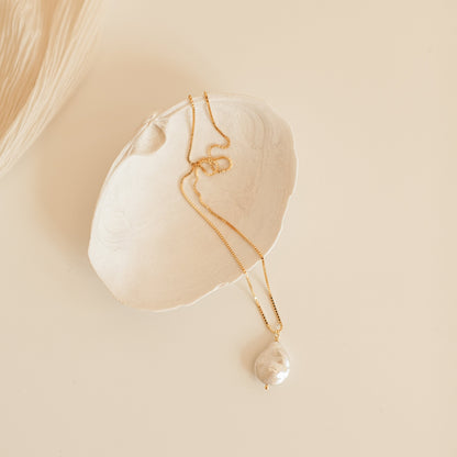 Sadie Pearl Necklace
