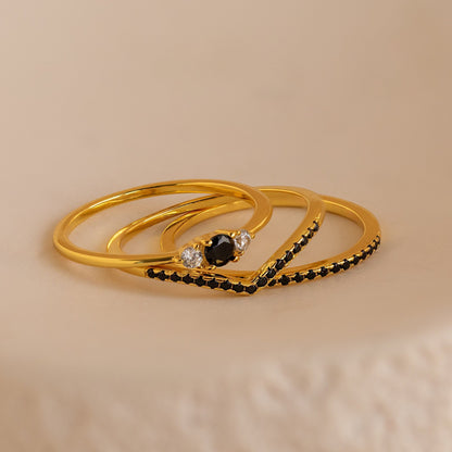 Black Curve Ring Set