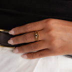 Black Curve Ring Set