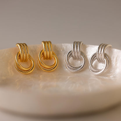 Ribbed Duo Knot Earrings