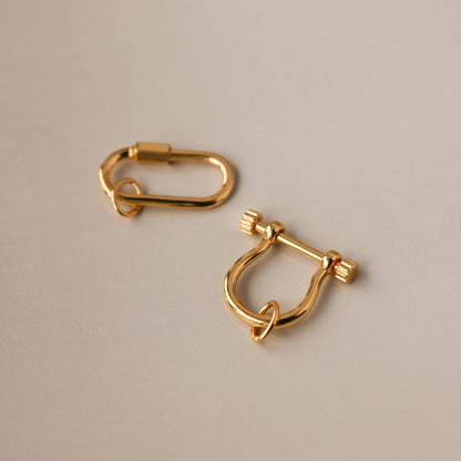 Bar & Carabiner Charm Set