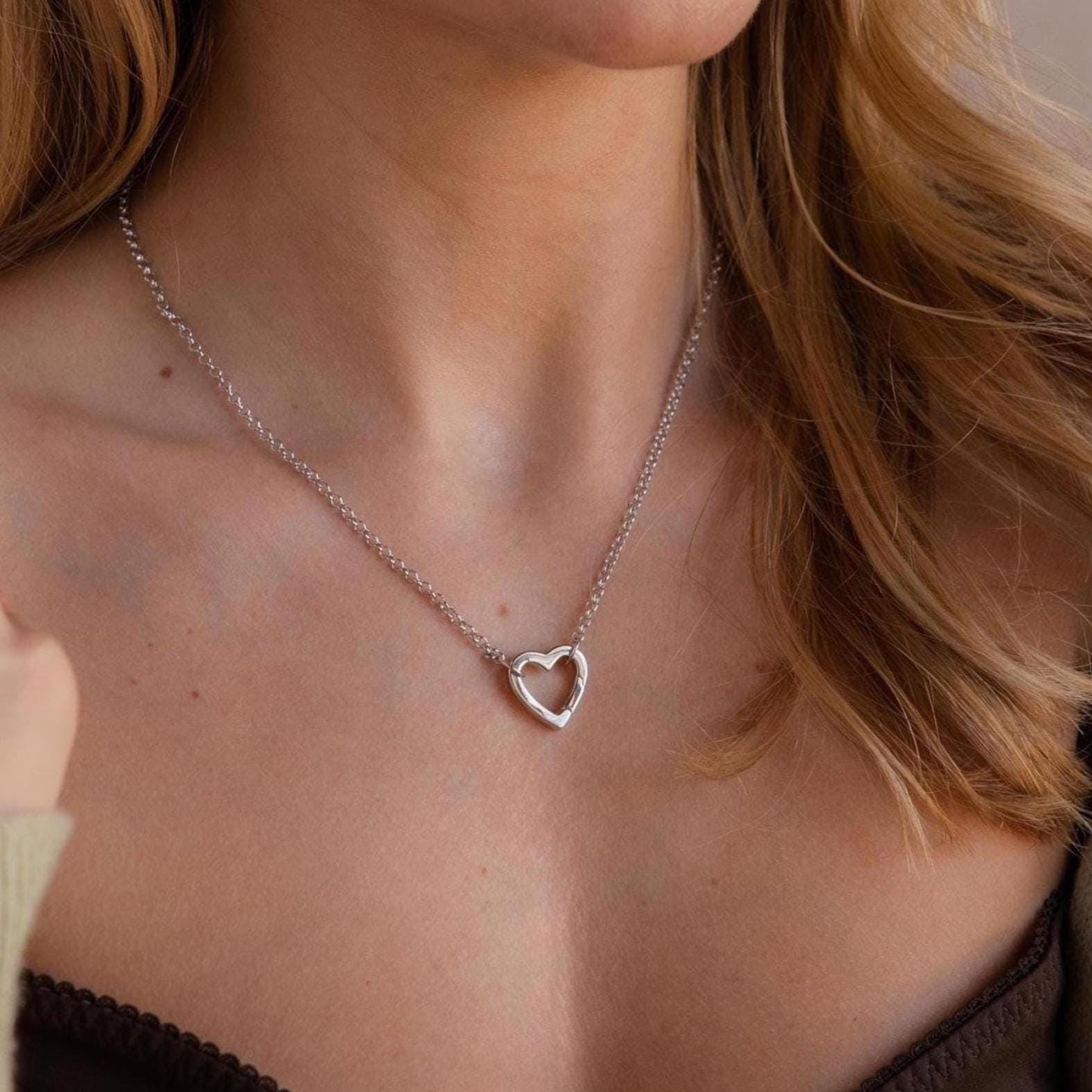 Rolo Heart Clasp Necklace