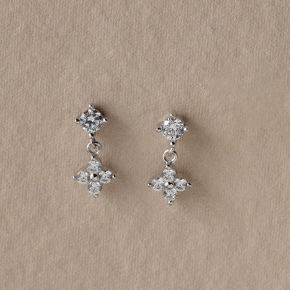 Ivy Flower Flat Back Studs