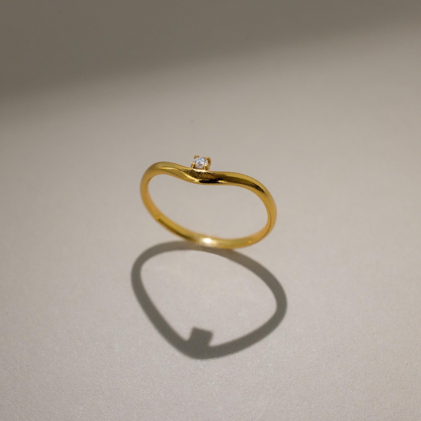 Birthstone Drop Curve Ring