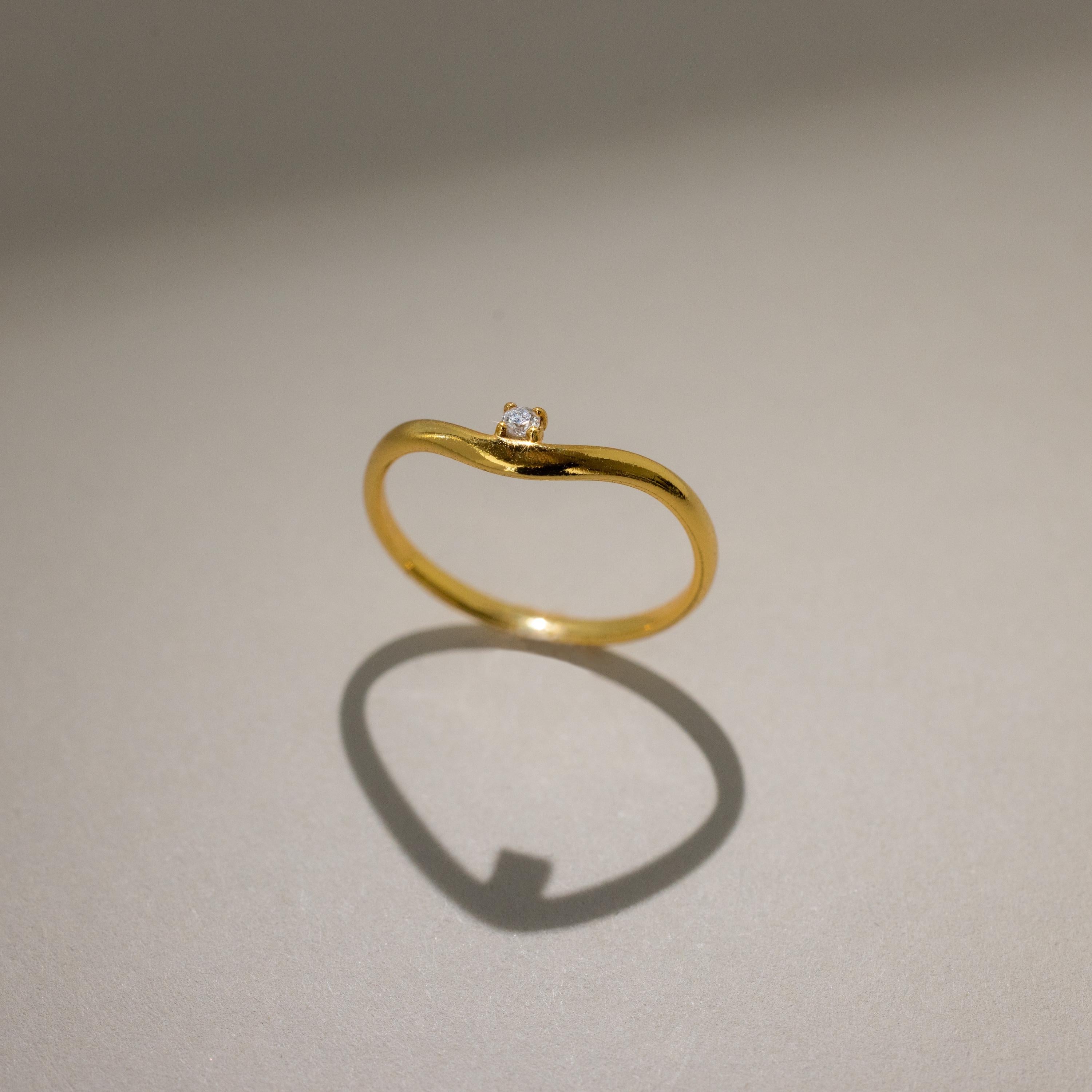 Birthstone Drop Curve Ring