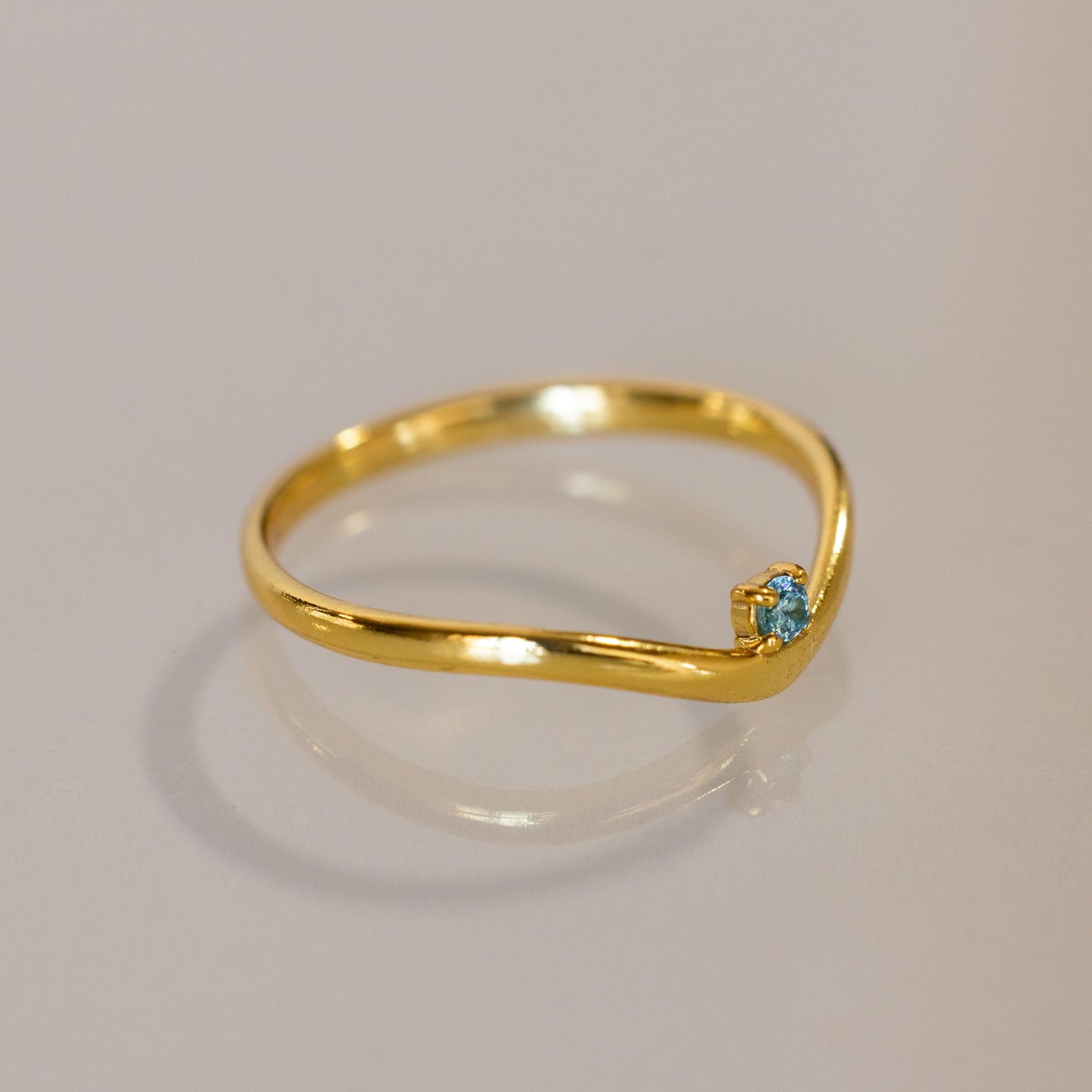 Birthstone Drop Curve Ring