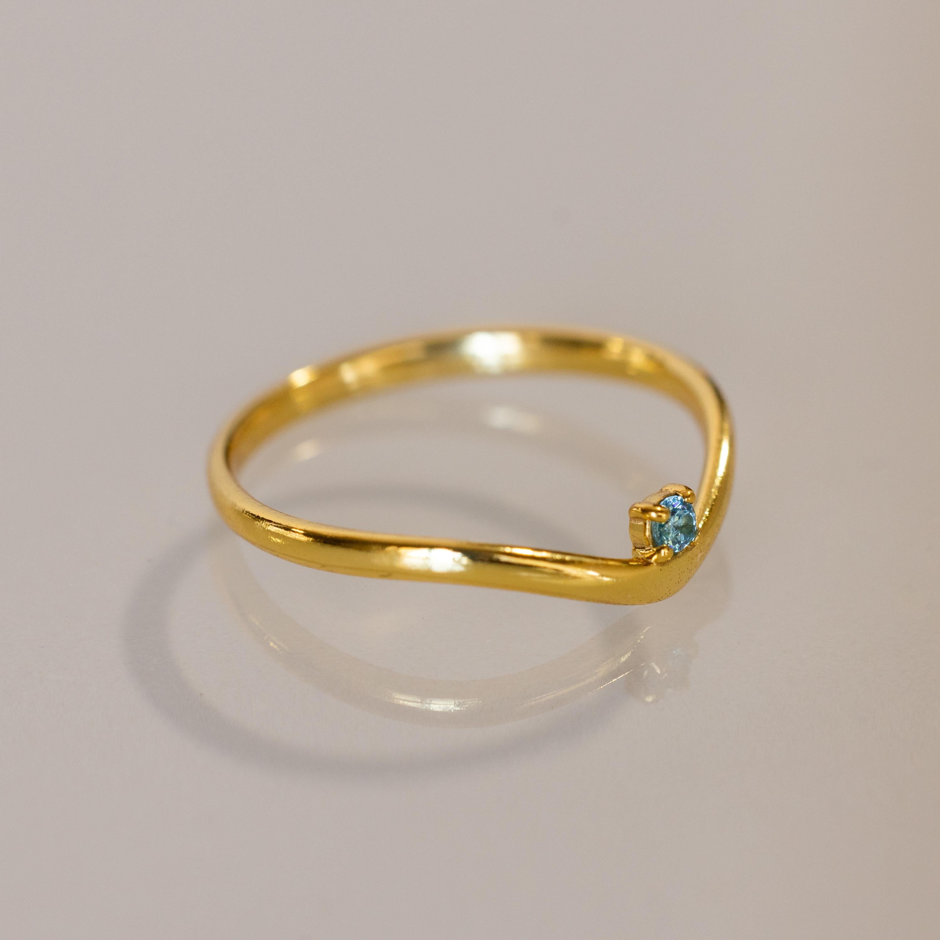 Birthstone Drop Curve Ring