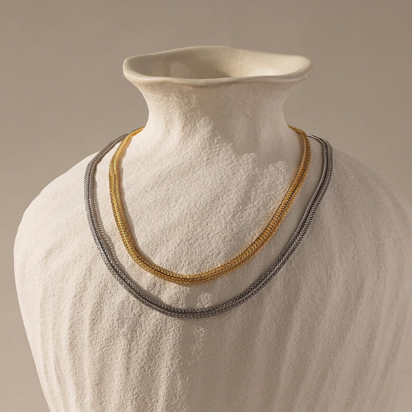 Thin Mesh Chain Necklace