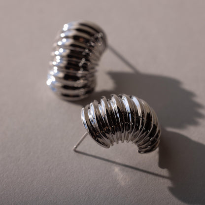 Chunky Ribbed Hoops