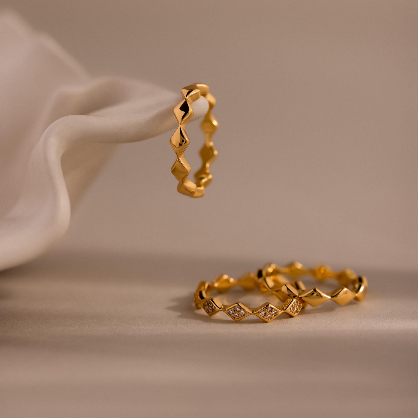 Diamond Wave Eternity Ring Set
