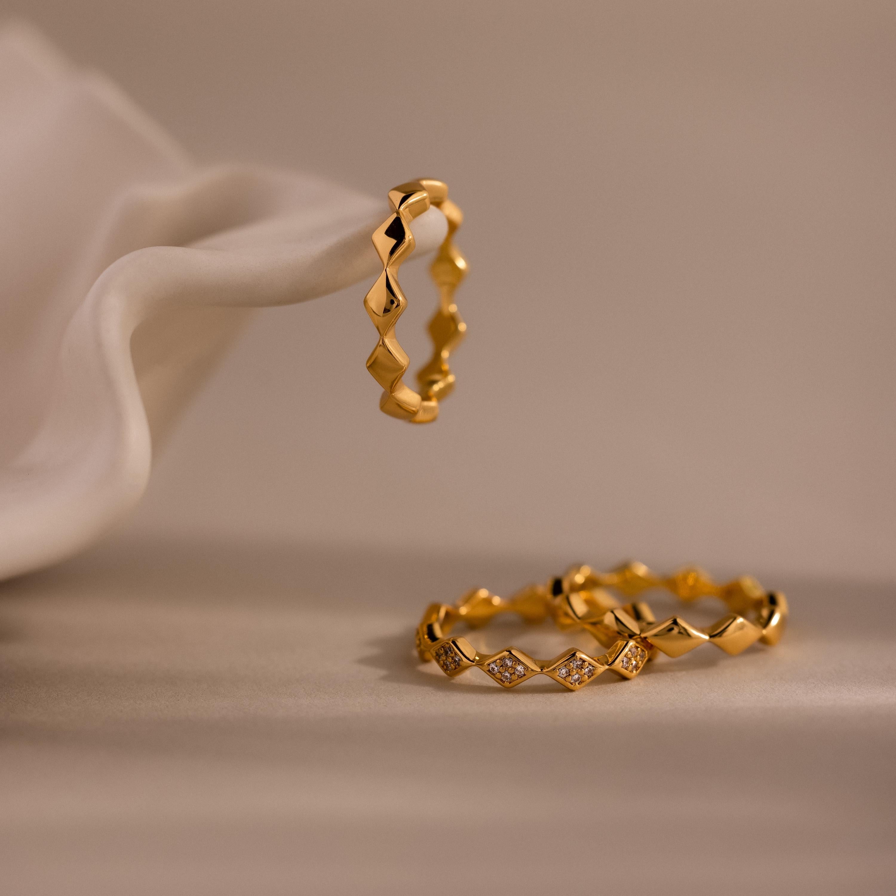 Diamond Wave Eternity Ring Set