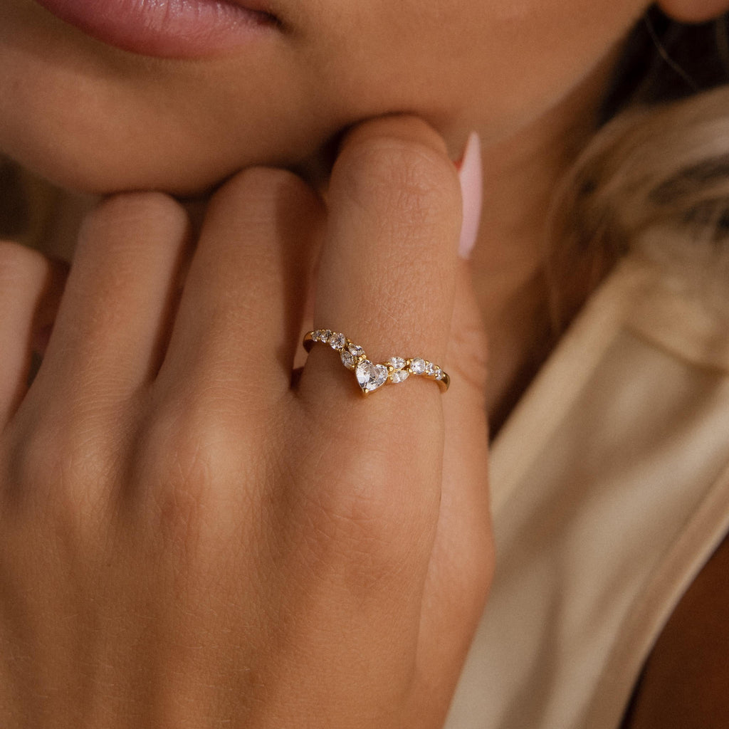 Heart Curve Cluster Ring