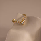 Heart Curve Cluster Ring