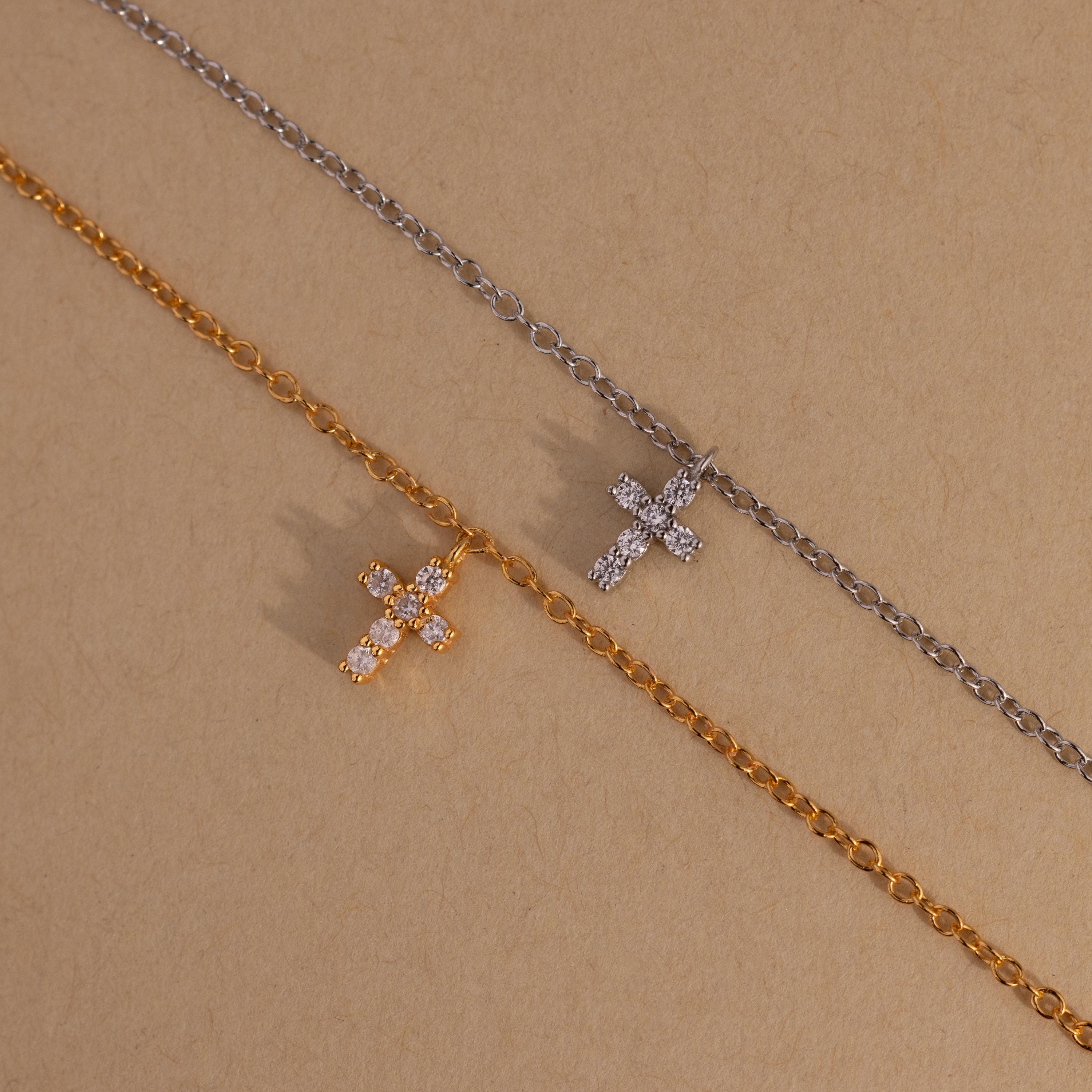 Dainty Cross Charm Bracelet