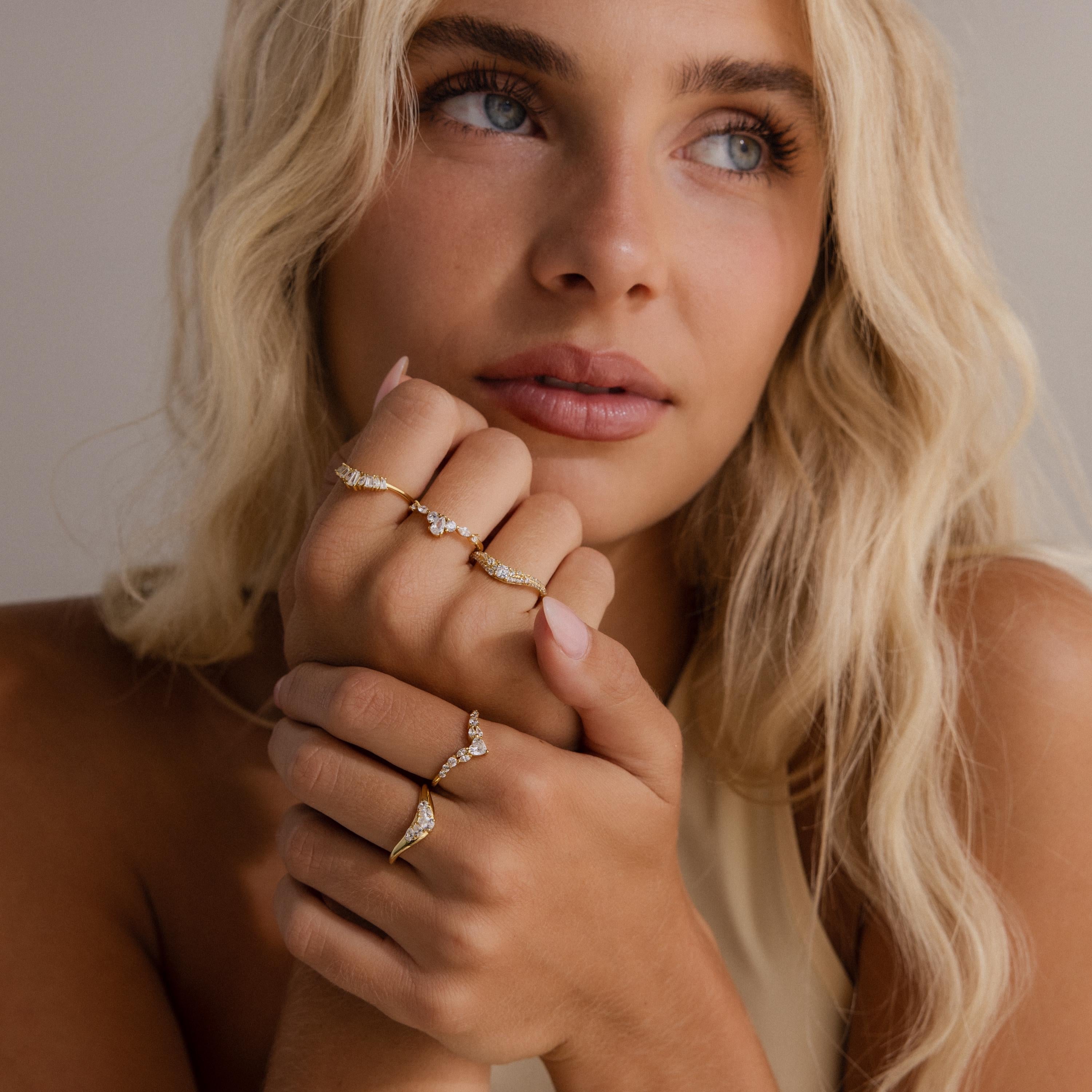 Art Deco Curve Diamond Ring