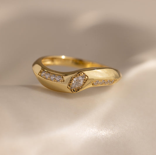 Art Deco Diamond Wave Ring