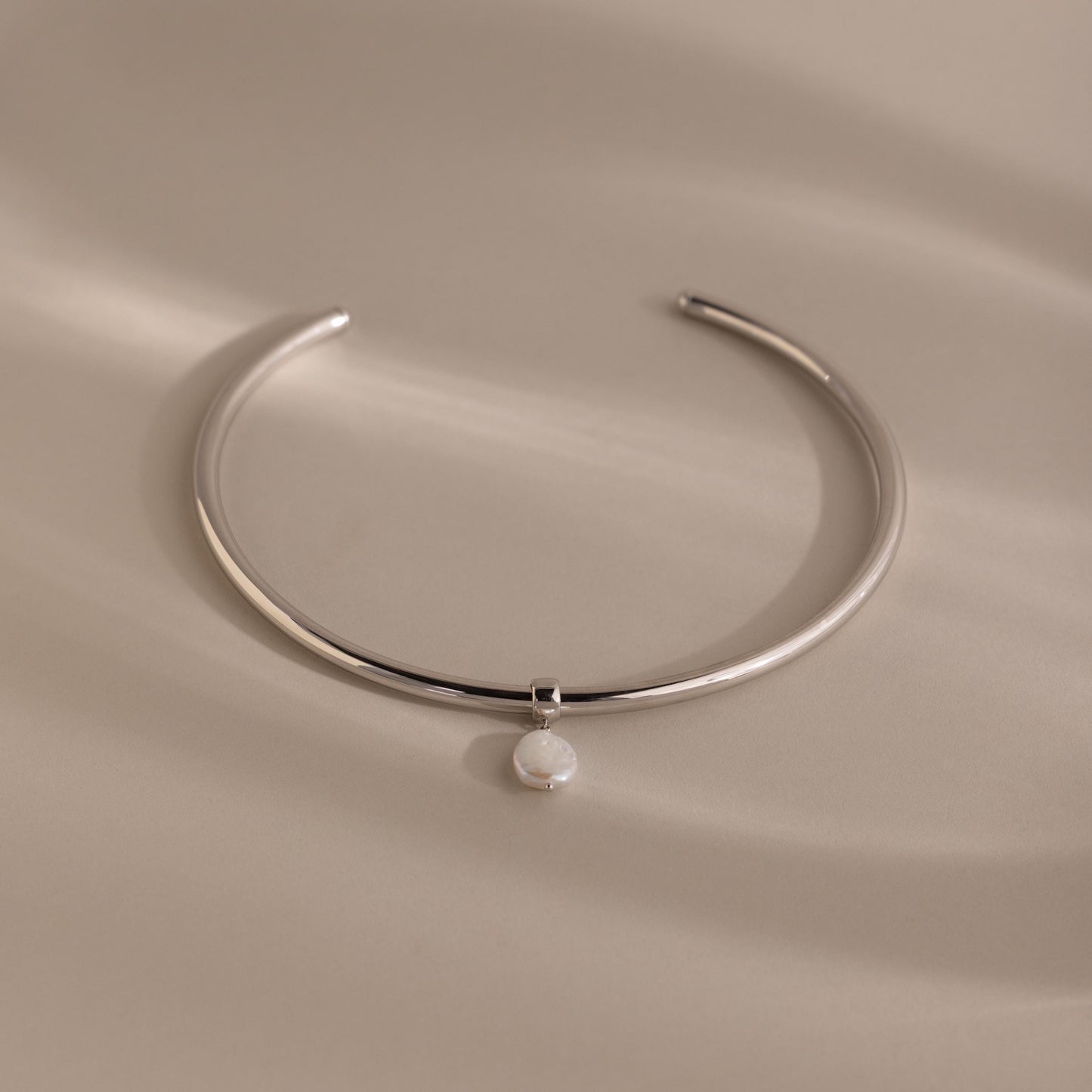 Pearl Cuff Choker Necklace