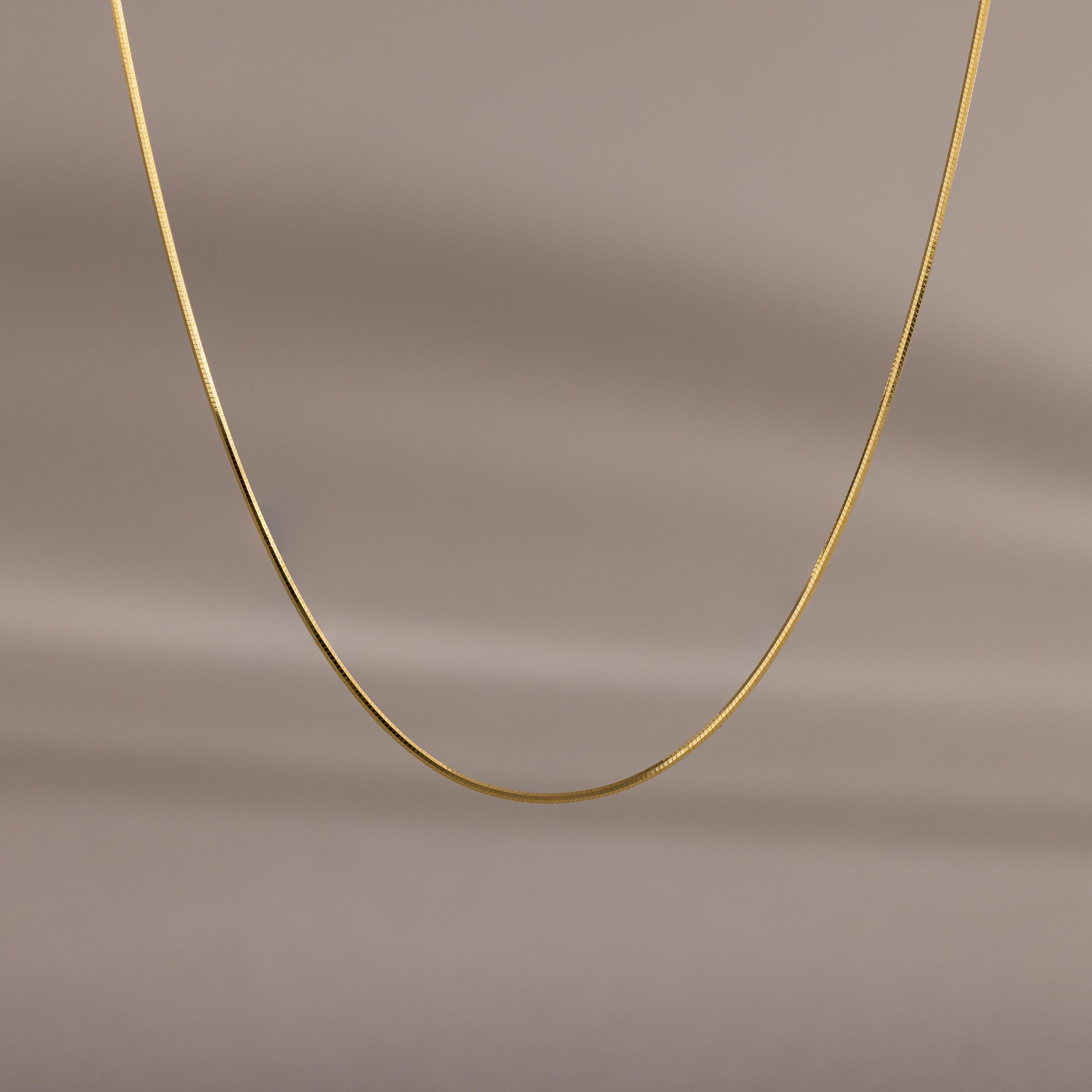 Dainty Herringbone Necklace