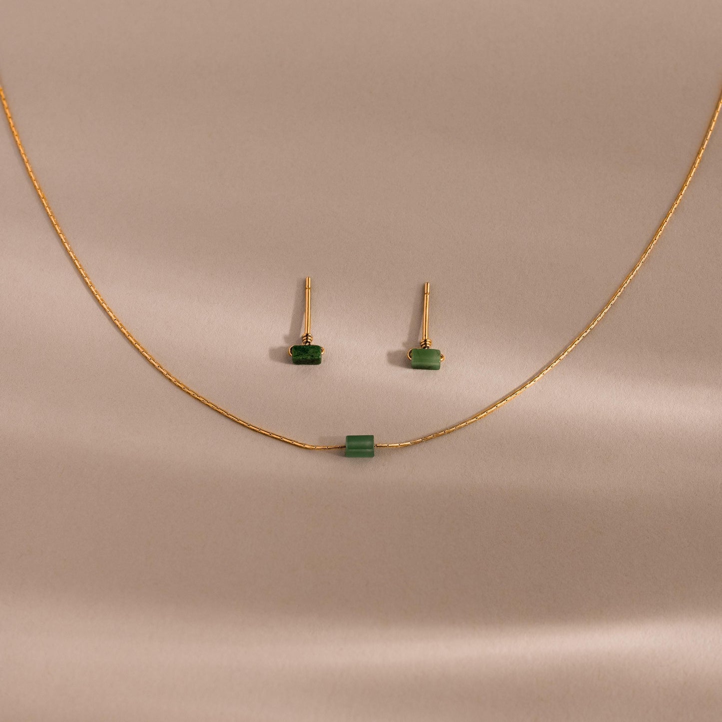 Jade Bar Jewelry Set