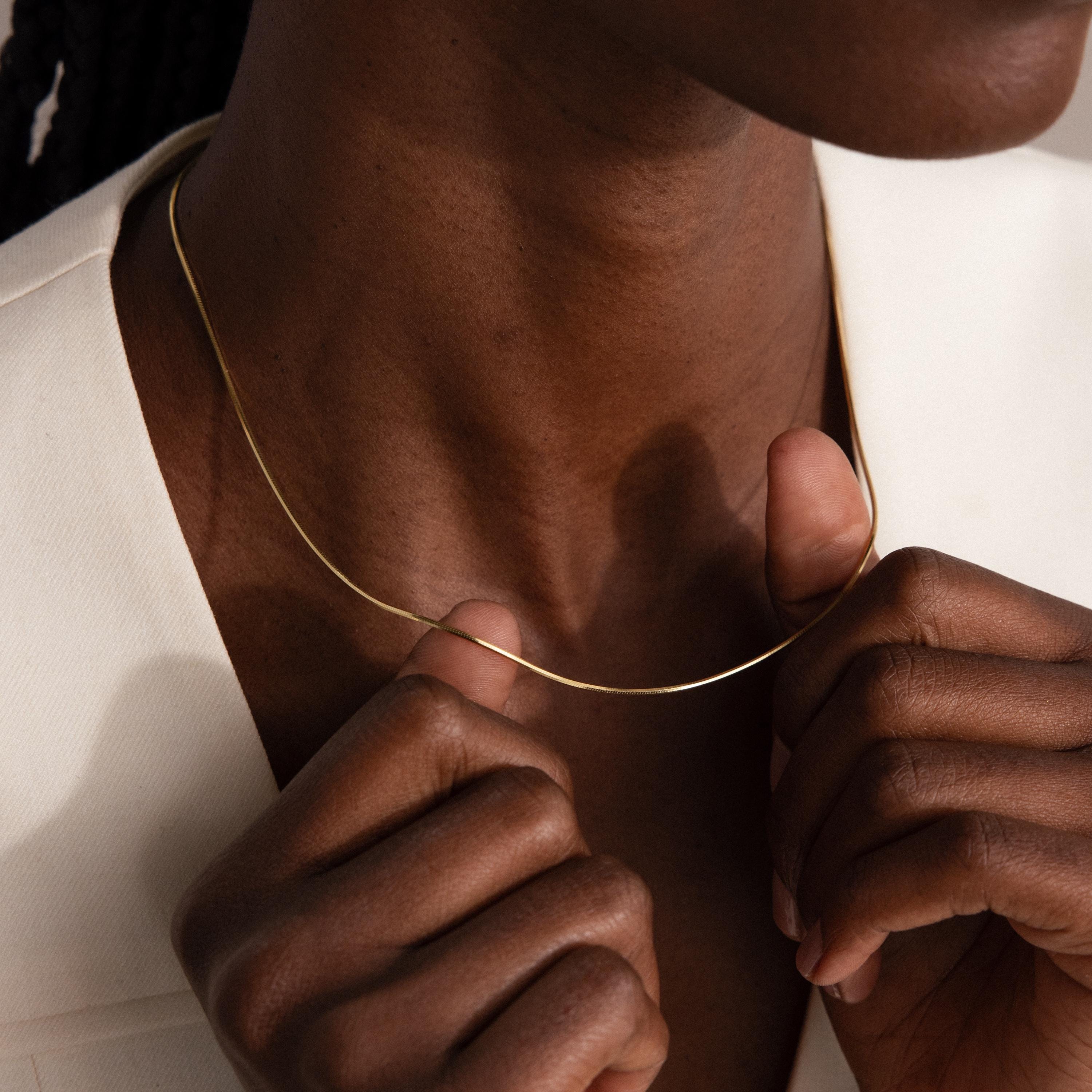 Dainty Herringbone Necklace