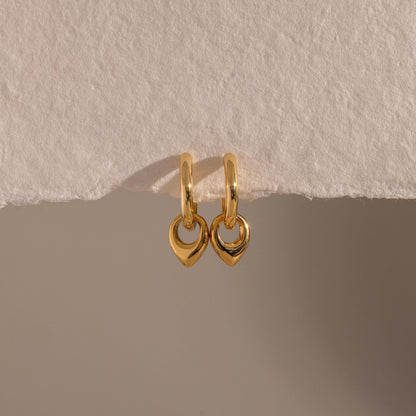 Tiny Teardrop Huggies