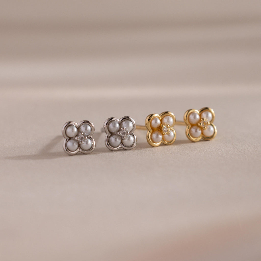 Rounded Pearl Flower Studs