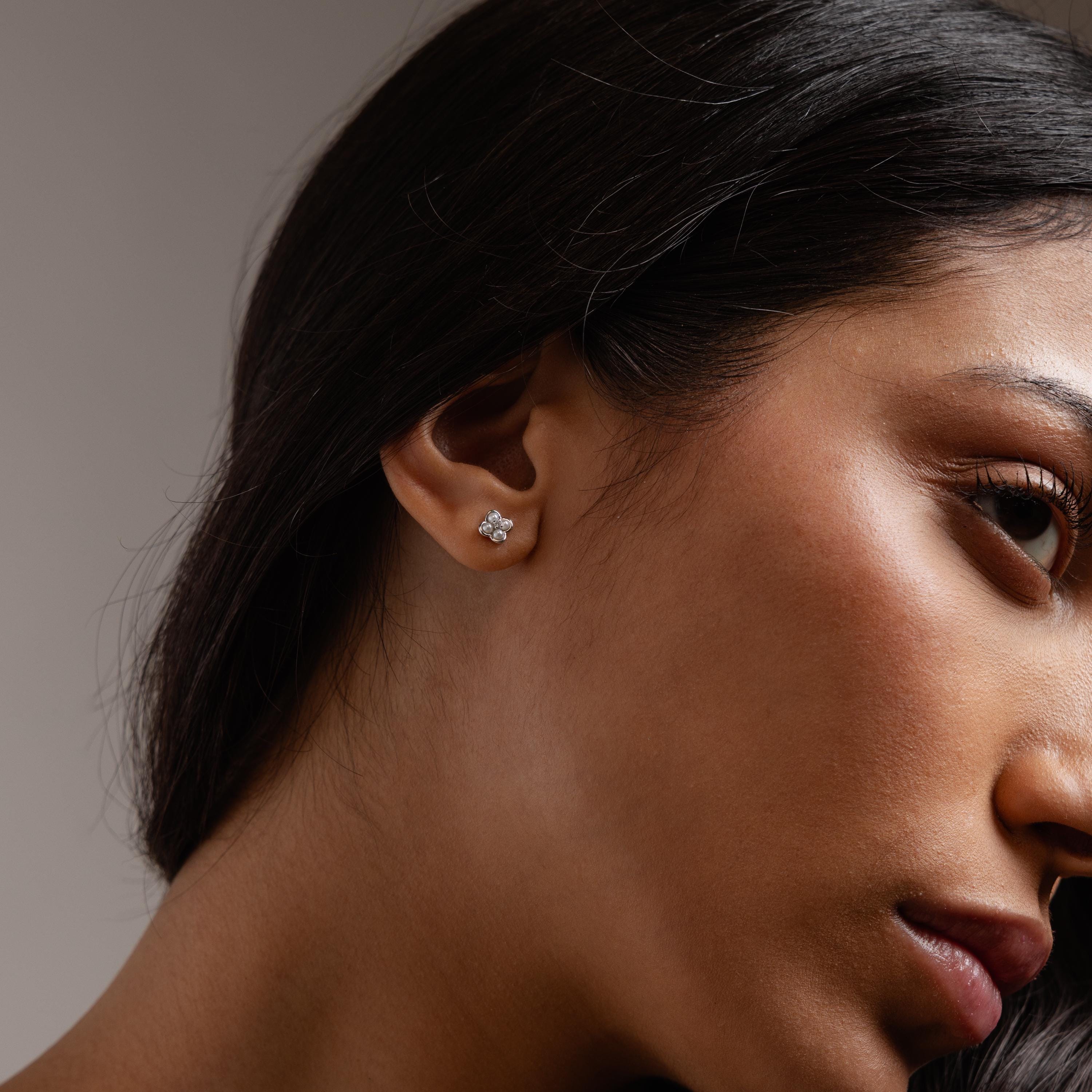 Rounded Pearl Flower Studs