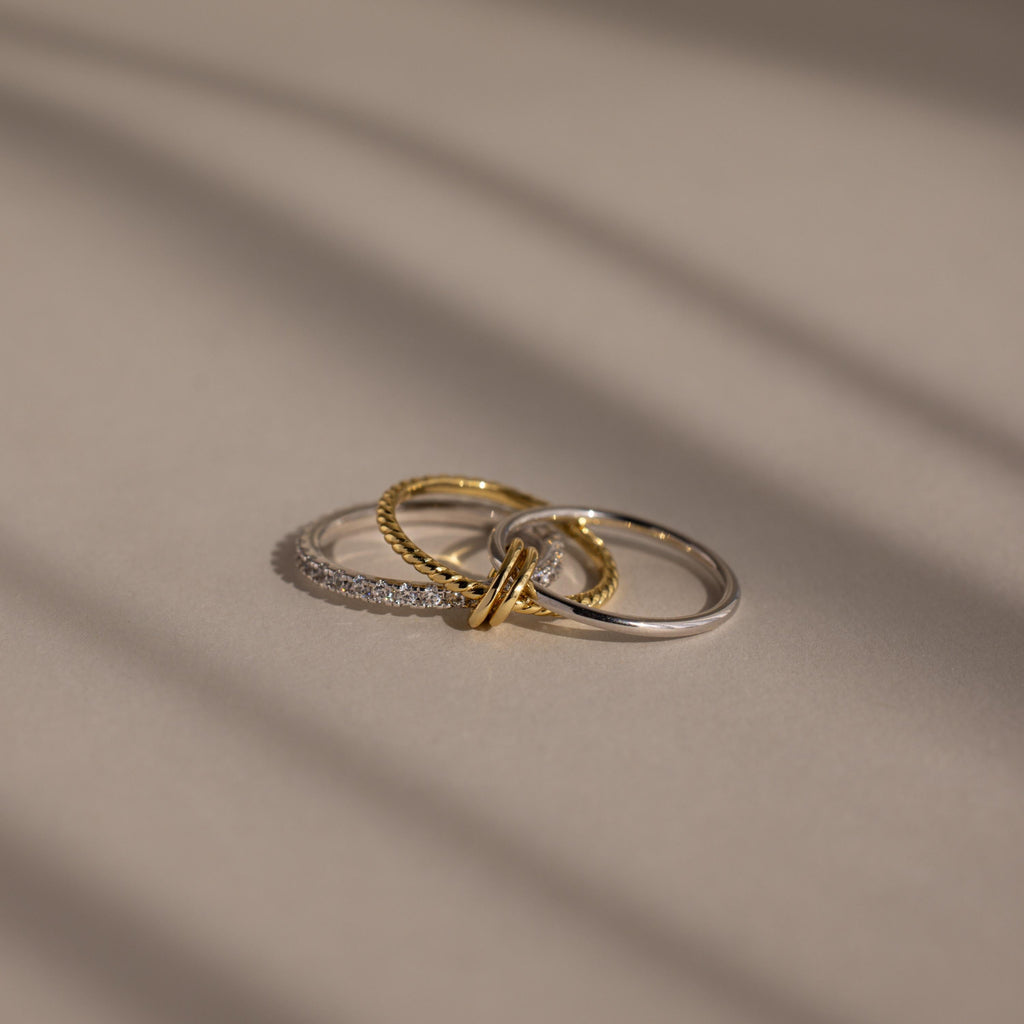 Pave Mixed Metal Linked Ring Set