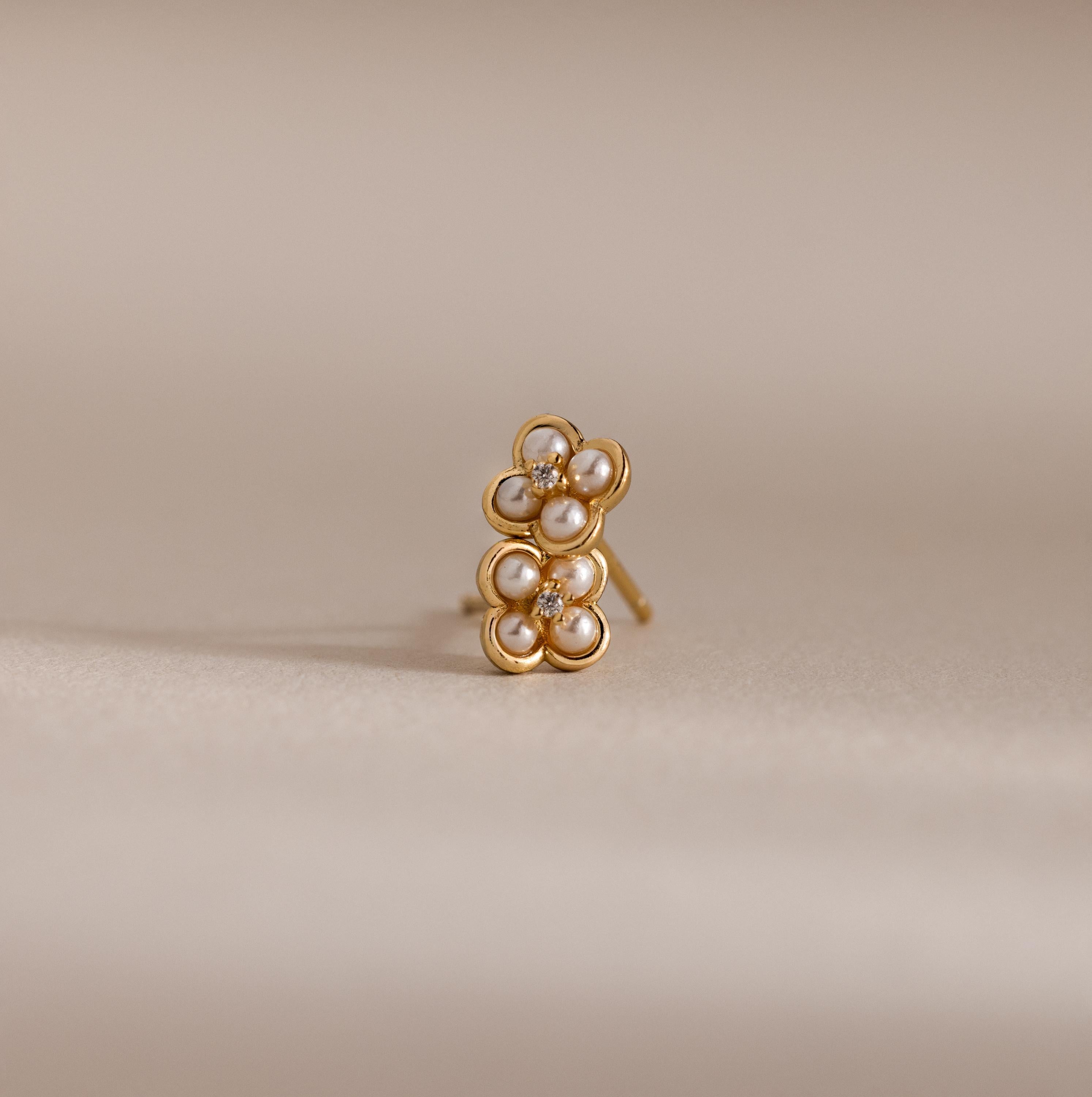 Rounded Pearl Flower Studs