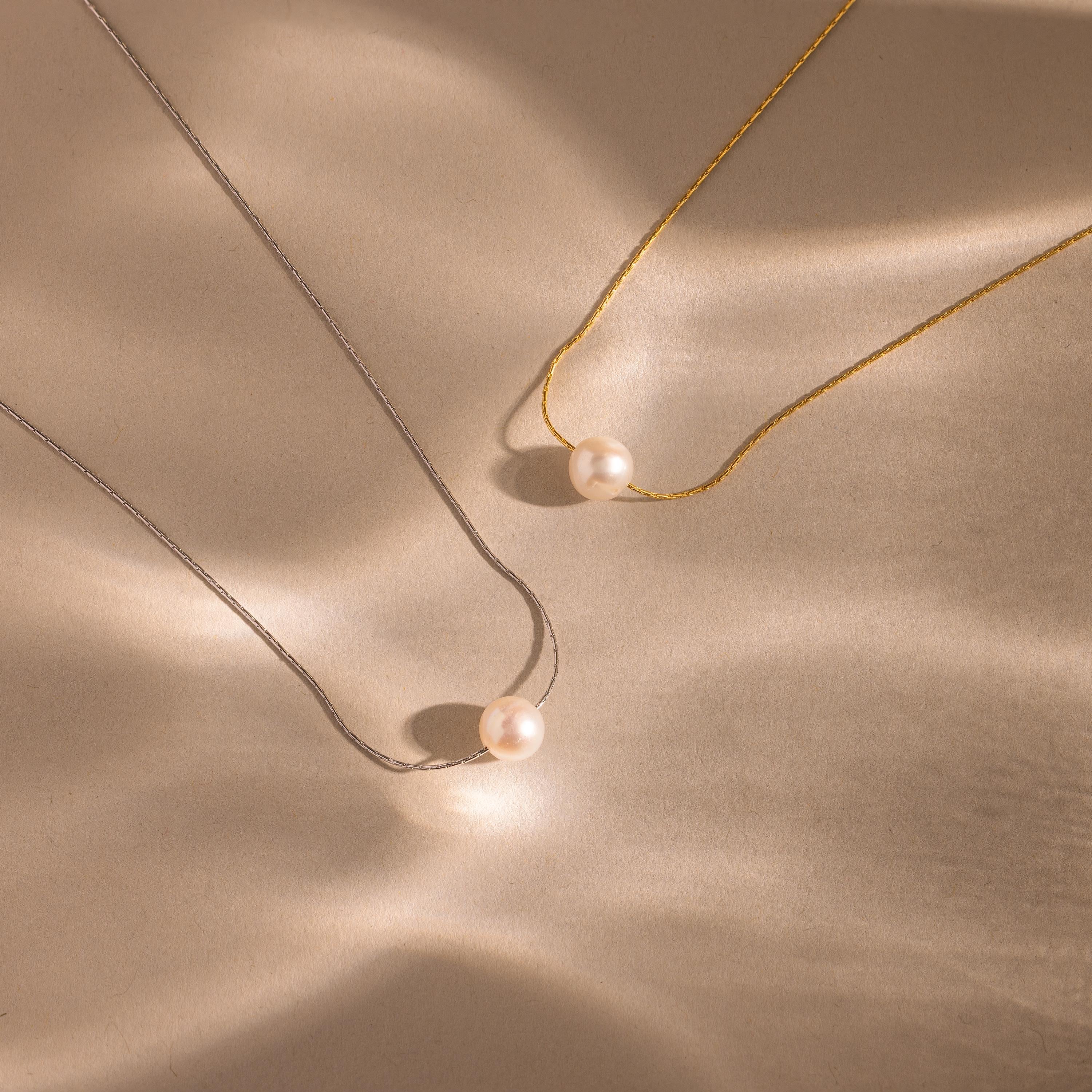 Dainty Pearl Dot Necklace