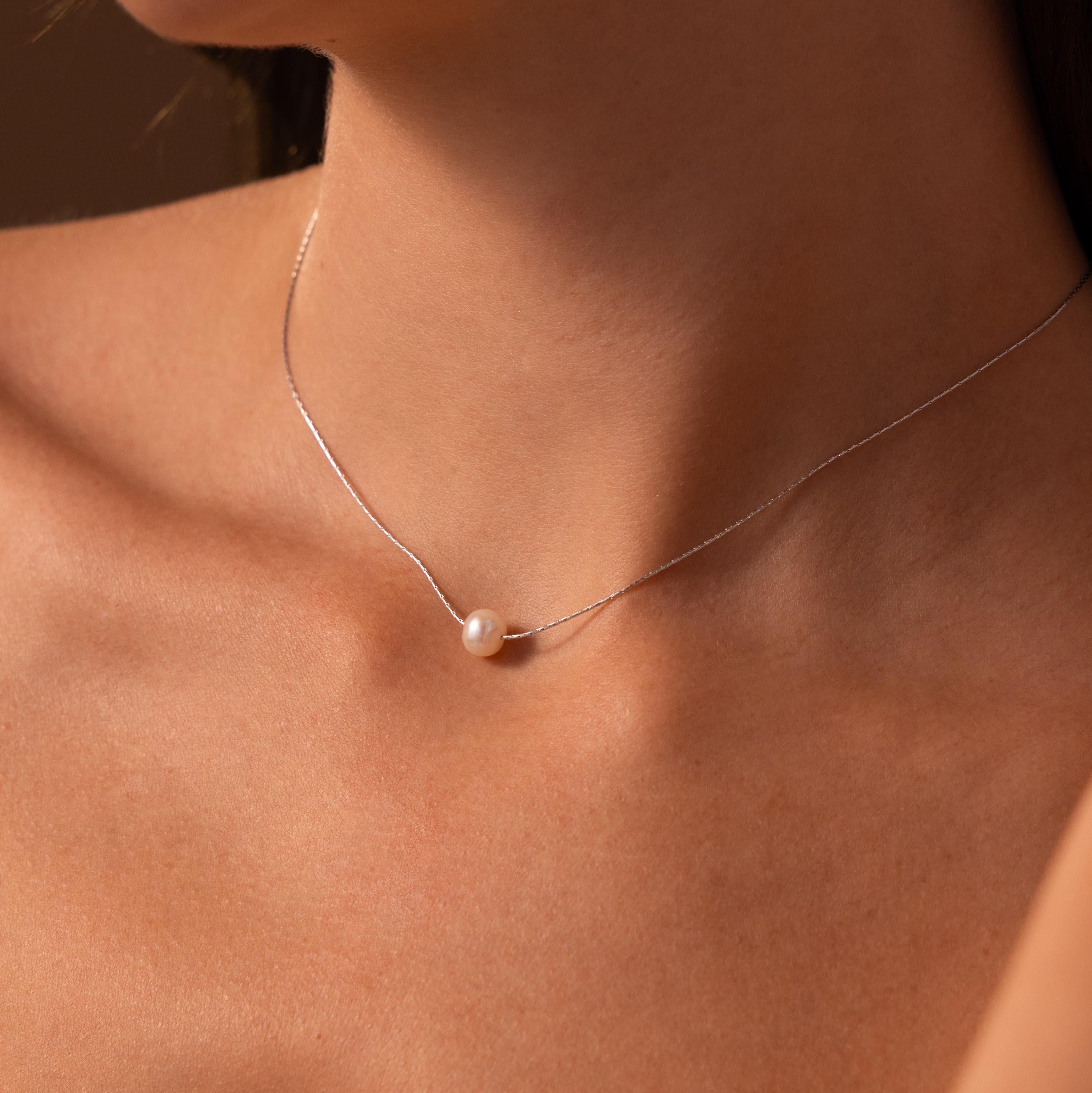 Dainty Pearl Dot Necklace