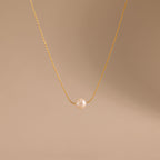 Dainty Pearl Dot Necklace