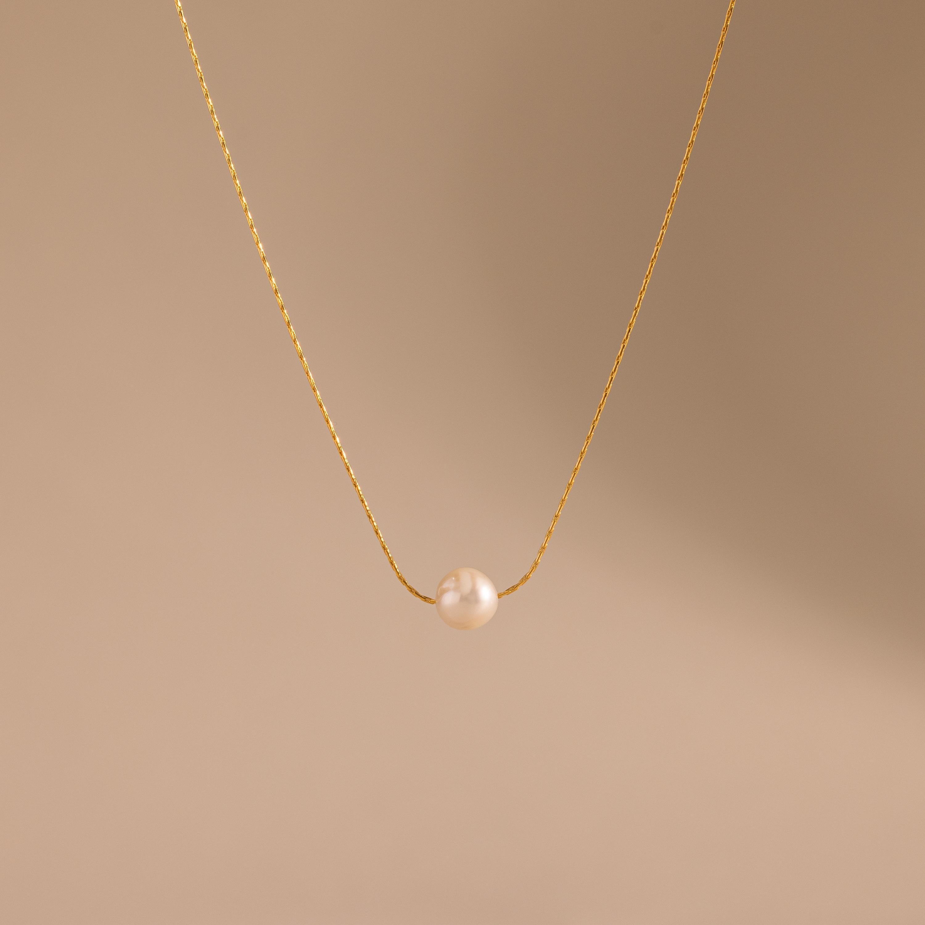 Dainty Pearl Dot Necklace