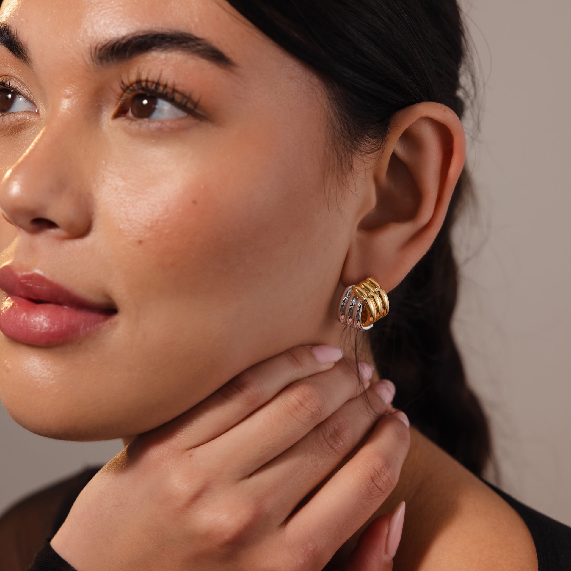 Ribbed Mixed Metal Studs